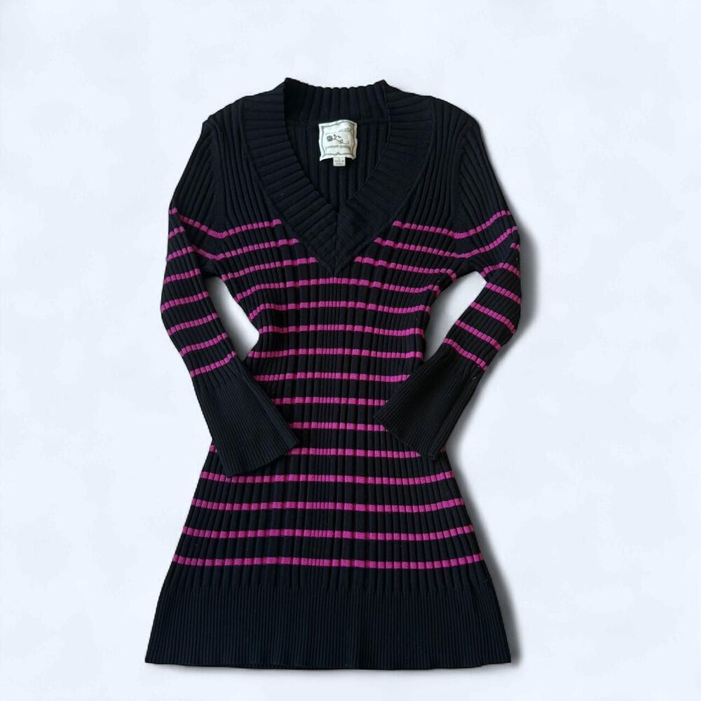 Pink Rose Striped Ribbed V-Neck Sweater - Picture 1 of 8